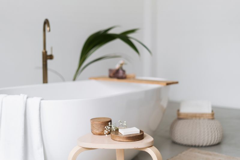 Best Bathtub Refinishing Contractors in Celina, OH